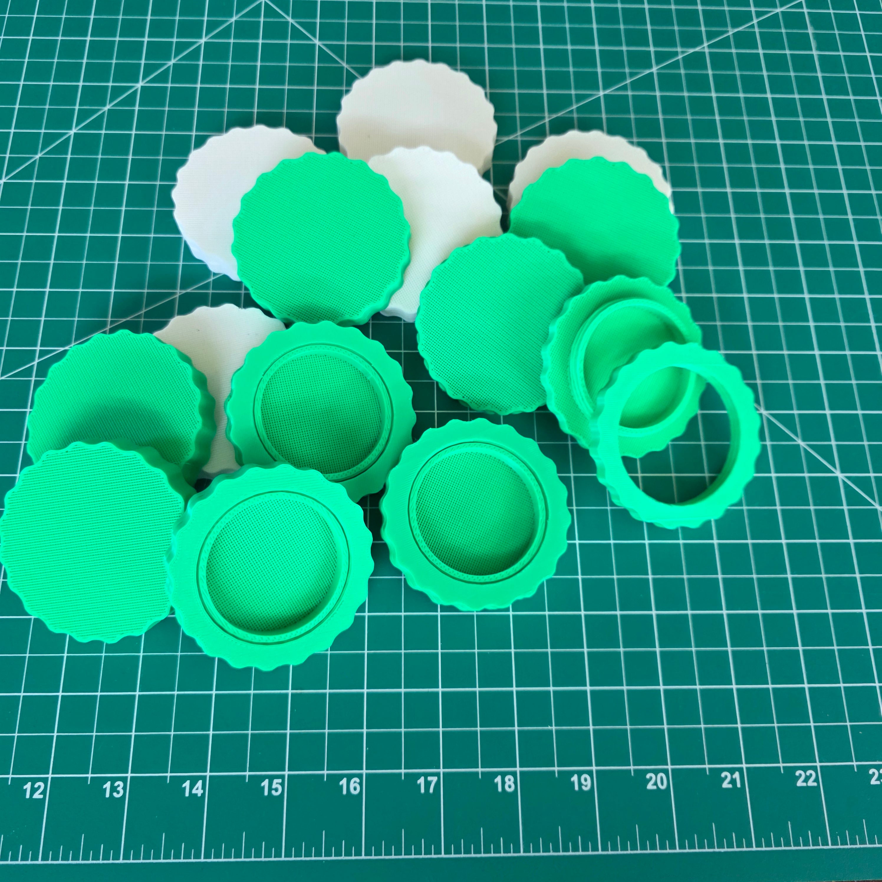 2" Twist-Lock Isopod Vent – Heavy-Duty 3D Printed Vent for Isopod & Bioactive Enclosures